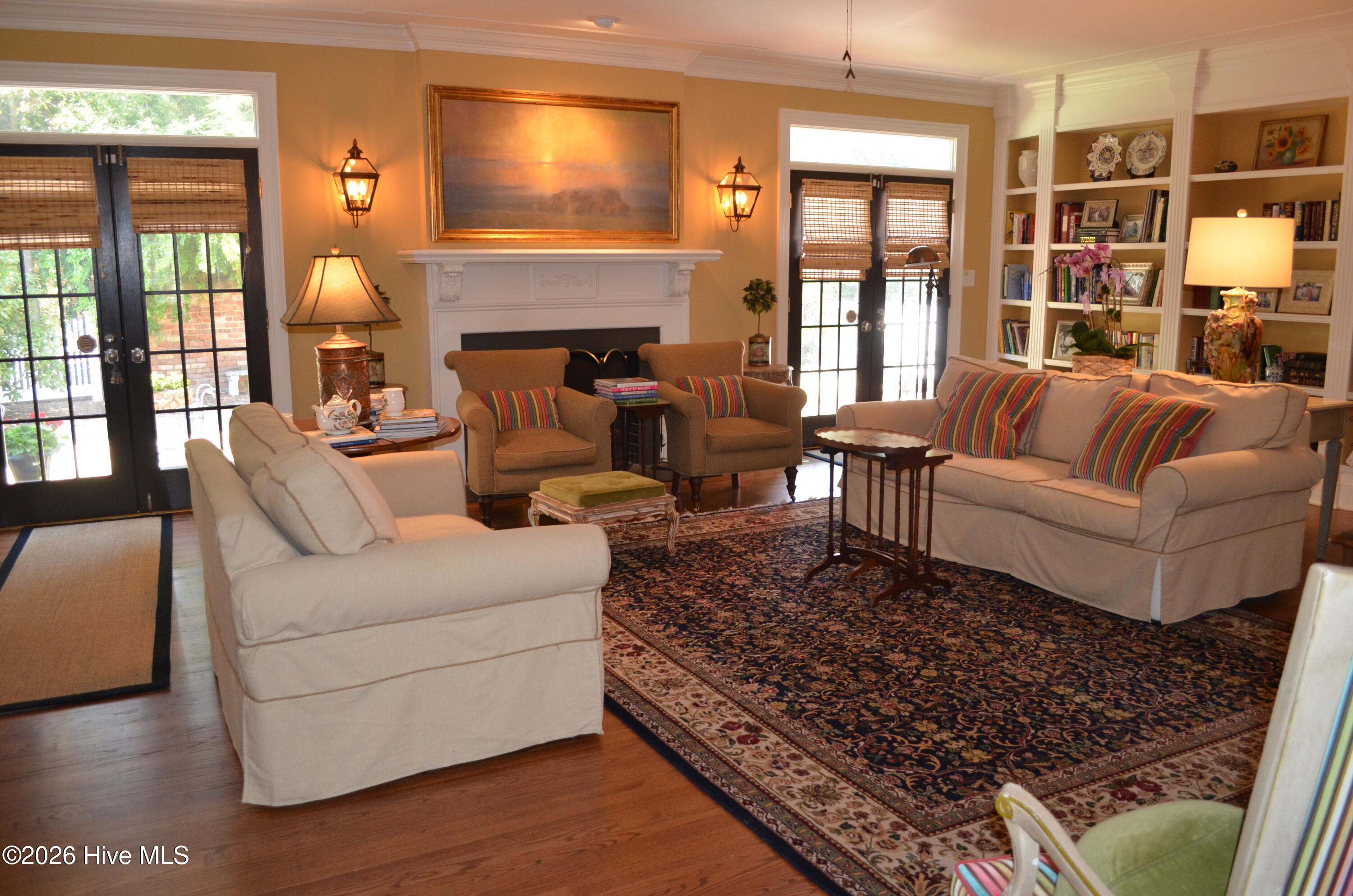 135 Blue Road Pinehurst, NC 28374 - Photo 3 of 40 5.LivingRm