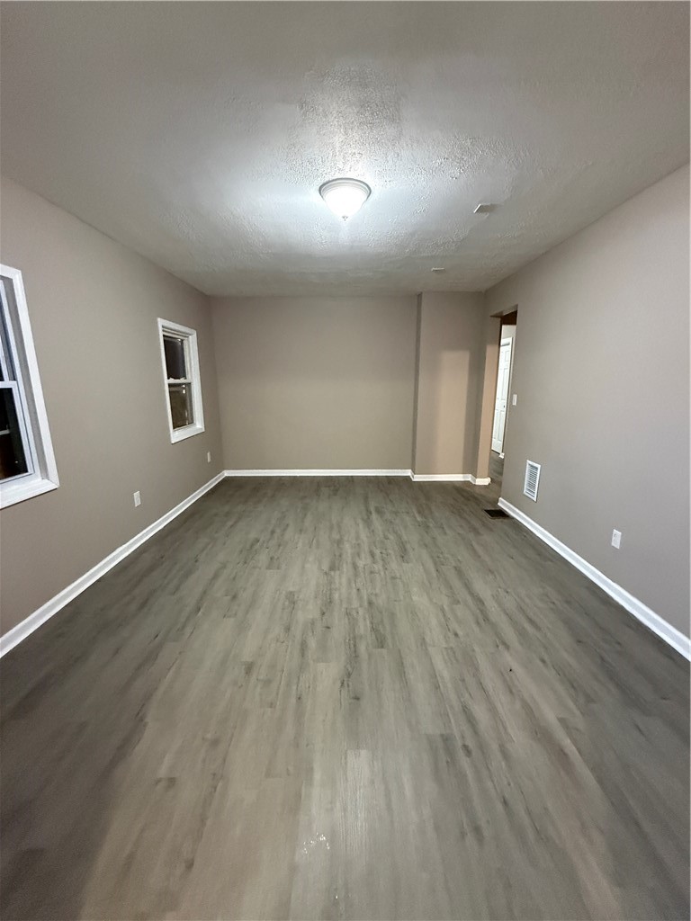 195 5th Street Rochester, NY 14605 - Photo 5 of 15