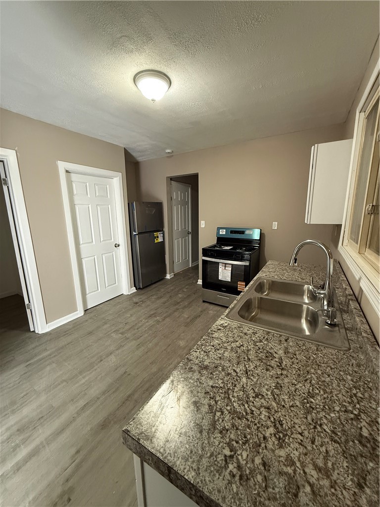 195 5th Street Rochester, NY 14605 - Photo 9 of 15