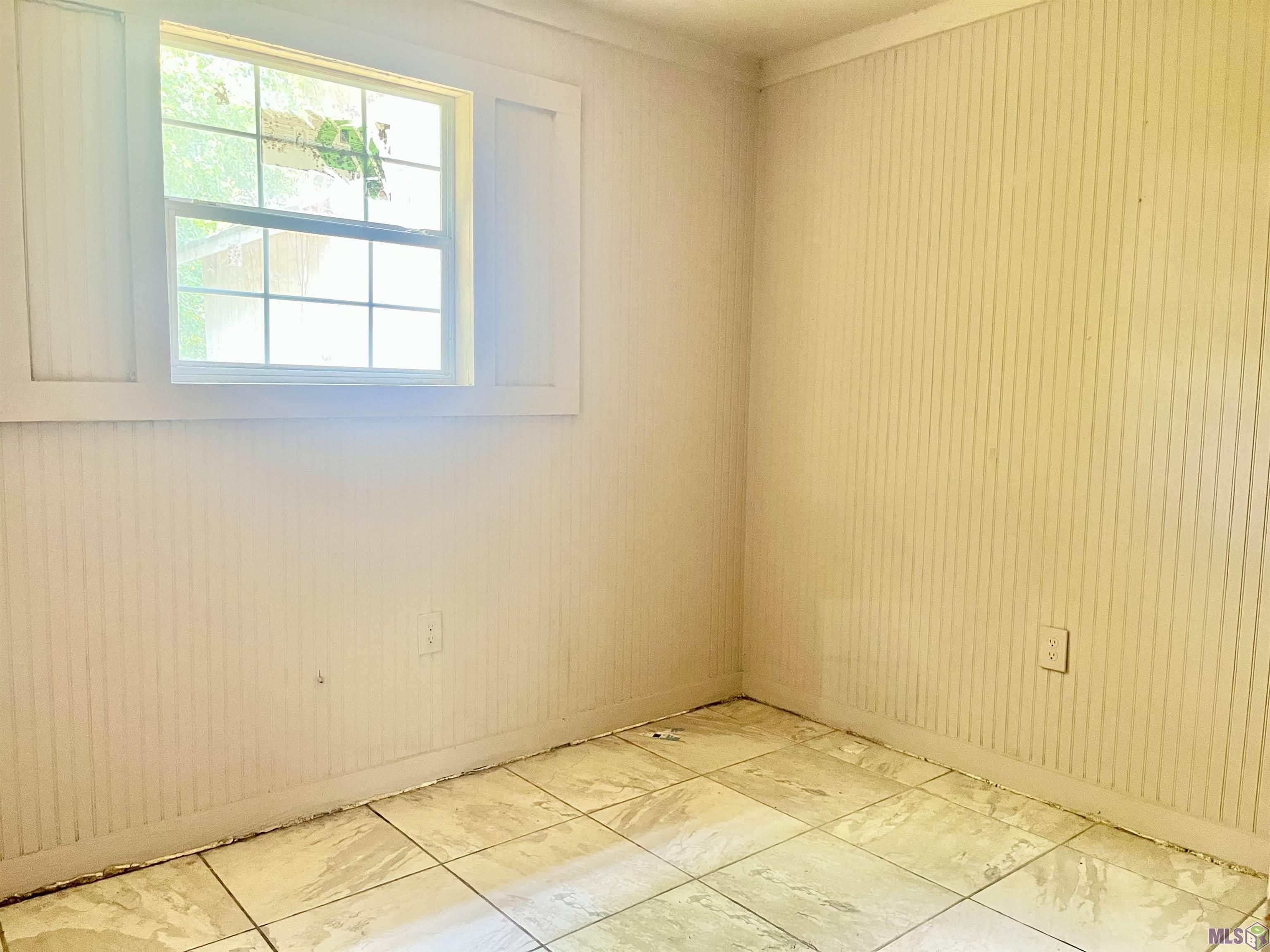 5851 Denova Street Baton Rouge, LA 70812 - Photo 7 of 11