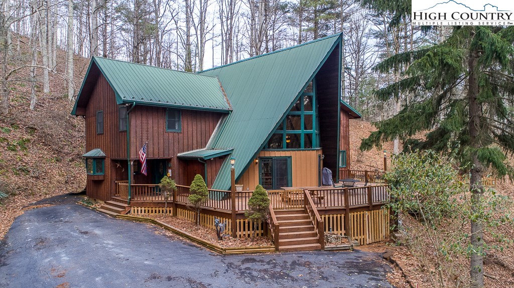 2231 Watauga River Road Sugar Grove, NC 28679 - Photo 1 of 44 Gallery Image 1