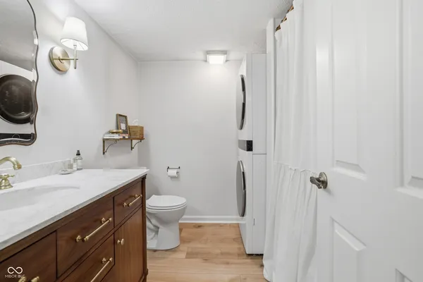 $179,000 | 1304 North Alabama Street, Unit D, Indianapolis, IN 46202