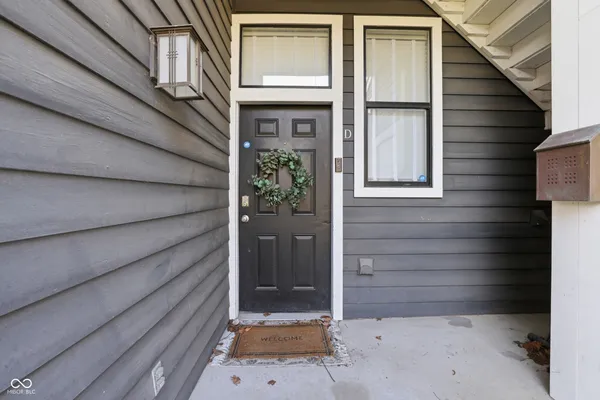 $179,000 | 1304 North Alabama Street, Unit D, Indianapolis, IN 46202