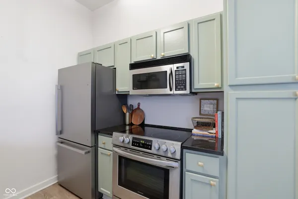 $179,000 | 1304 North Alabama Street, Unit D, Indianapolis, IN 46202