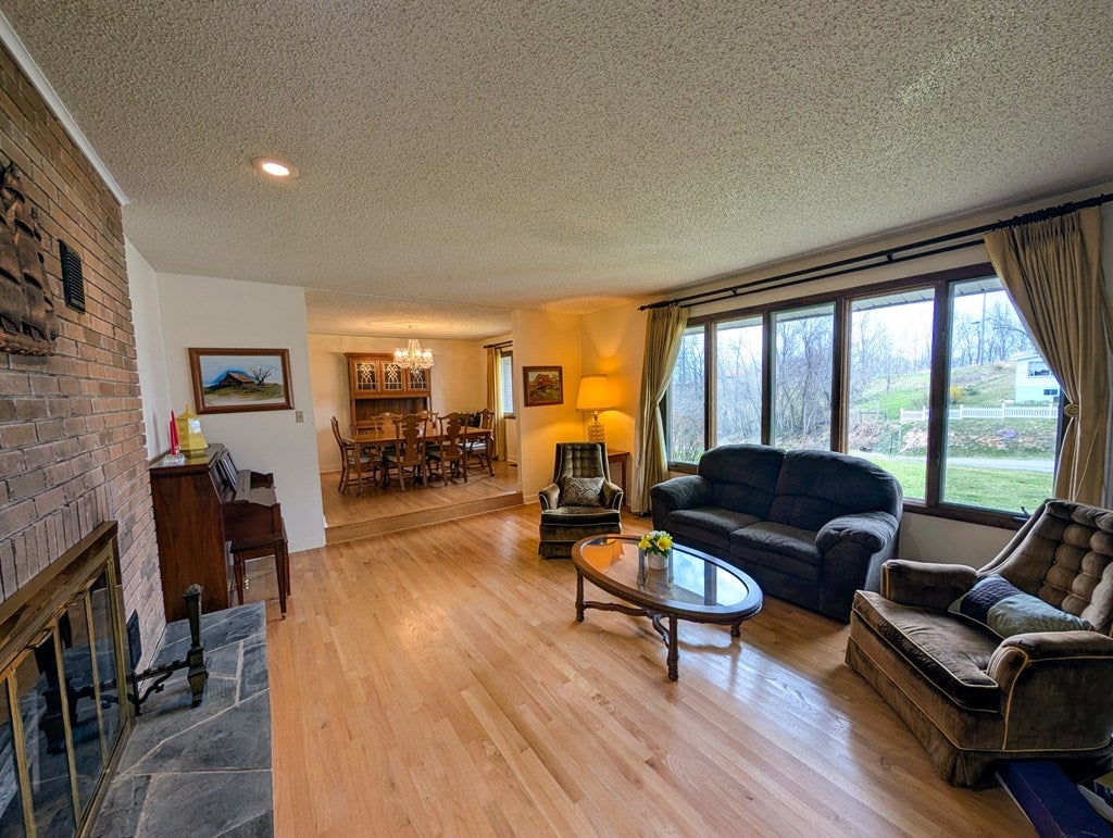 6542 Compton Mountain Road Jewell Ridge, VA 24622 - Photo 14 of 47 Gallery Image 14
