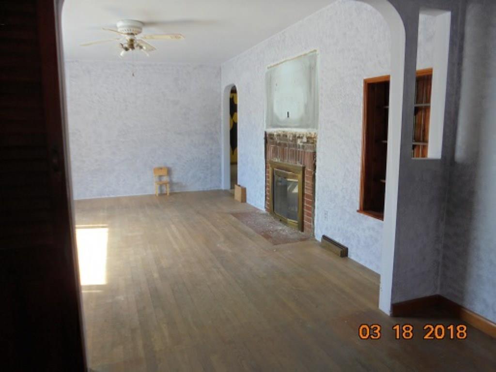 30 Kendall Annex Road Fairfield, ME 04937 - Photo 6 of 21 Living Room