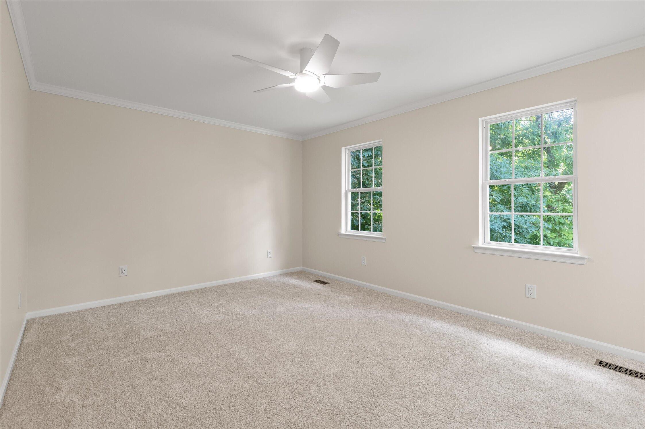 08-152 Ridgeway Cir-25