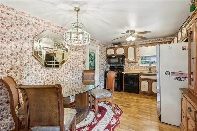 $259,900 | 563 Meadowvale Drive, Cheswick, PA 15024