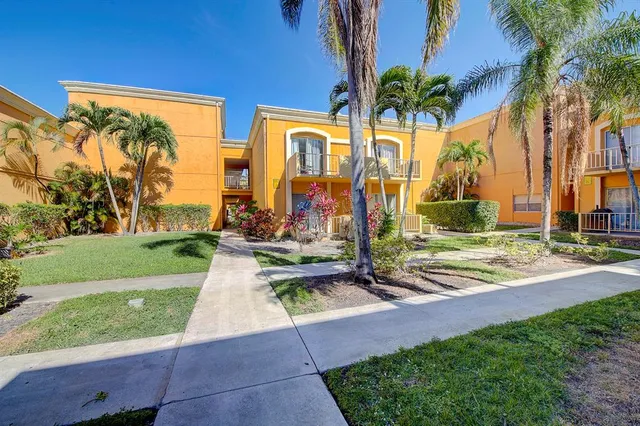 $215,000 | 18111 Northwest 68th Avenue, Unit I210, Hialeah, FL 33015