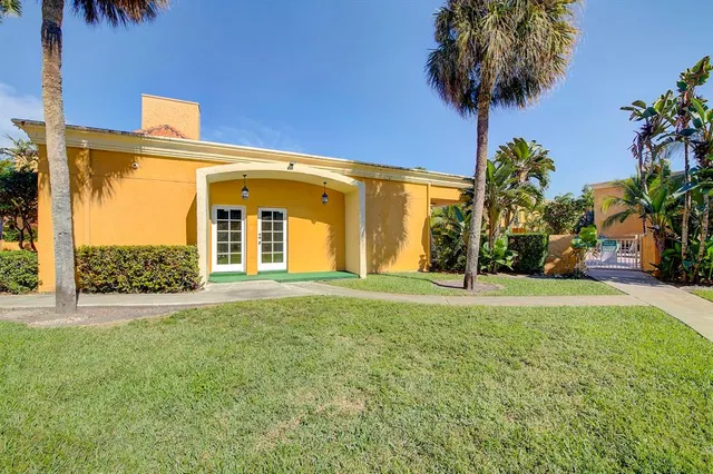 $215,000 | 18111 Northwest 68th Avenue, Unit I210, Hialeah, FL 33015