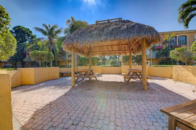 $215,000 | 18111 Northwest 68th Avenue, Unit I210, Hialeah, FL 33015