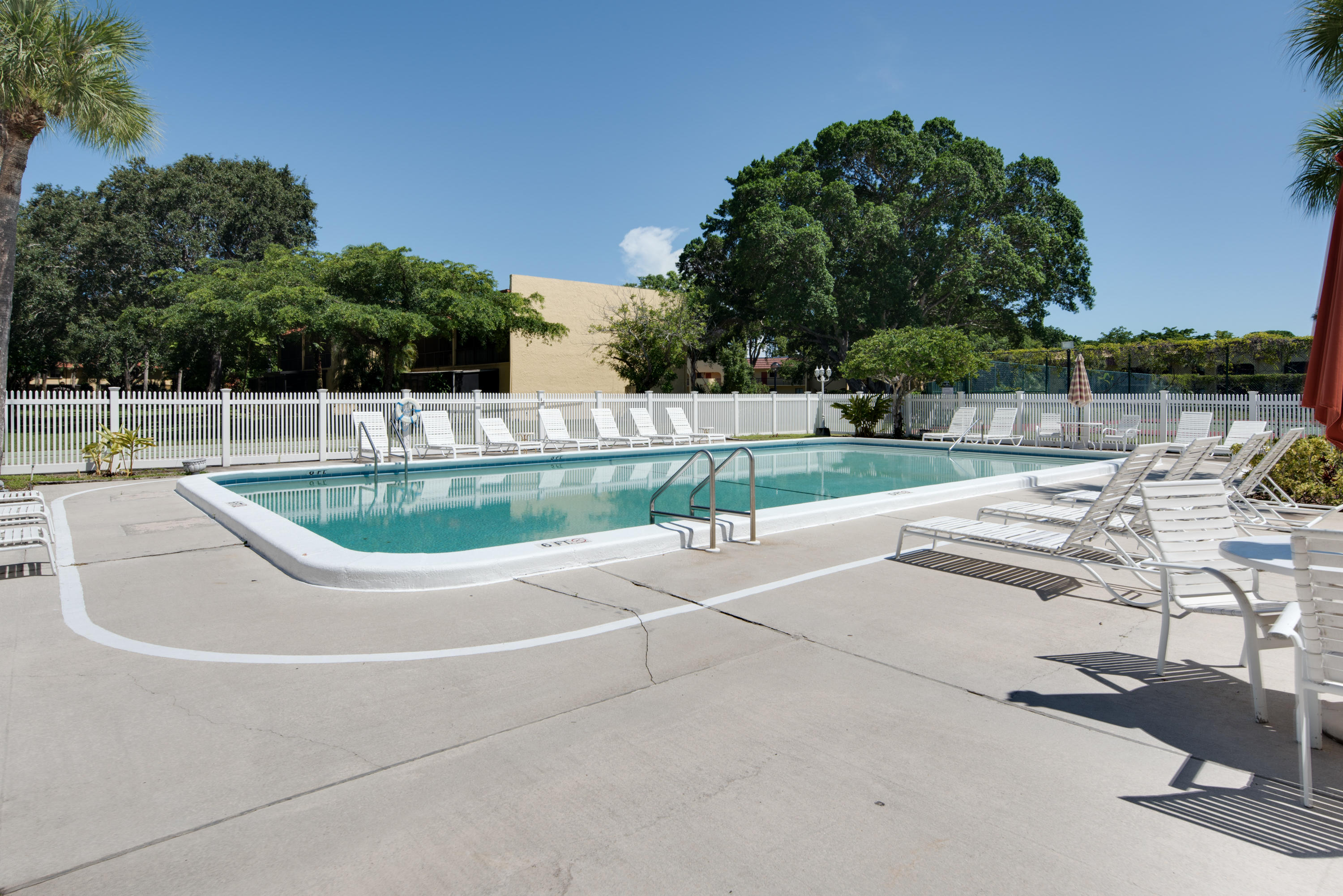 806 Southwest 9th St Circle, Unit 103 Boca Raton, FL 33486 - Photo 23 of 25 023_Pool Club