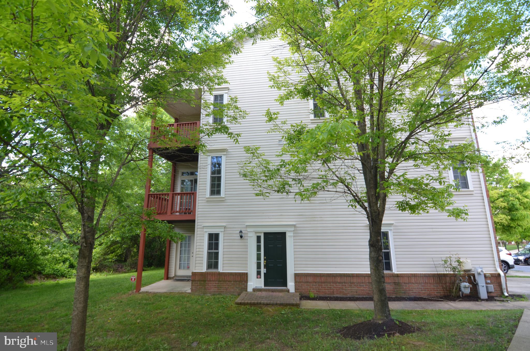 11023 Birchtree Lane Laurel, MD 20723 - Photo 21 of 22 Private setting