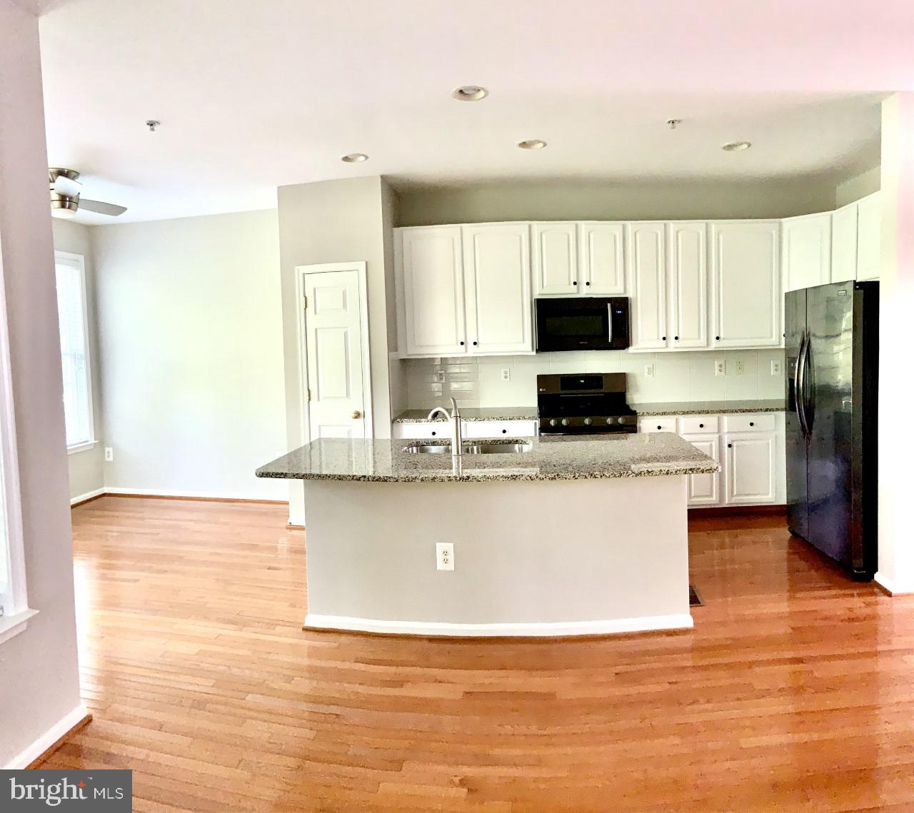 11023 Birchtree Lane Laurel, MD 20723 - Photo 3 of 22 Hardwood floors