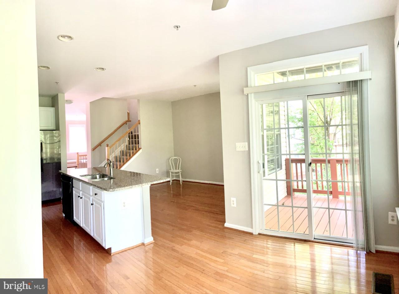 11023 Birchtree Lane Laurel, MD 20723 - Photo 6 of 22 Breakfast room w/access to deck