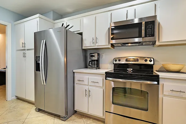 $599,000 | 300 Intracoastal Place, Unit 404, Jupiter, FL 33469