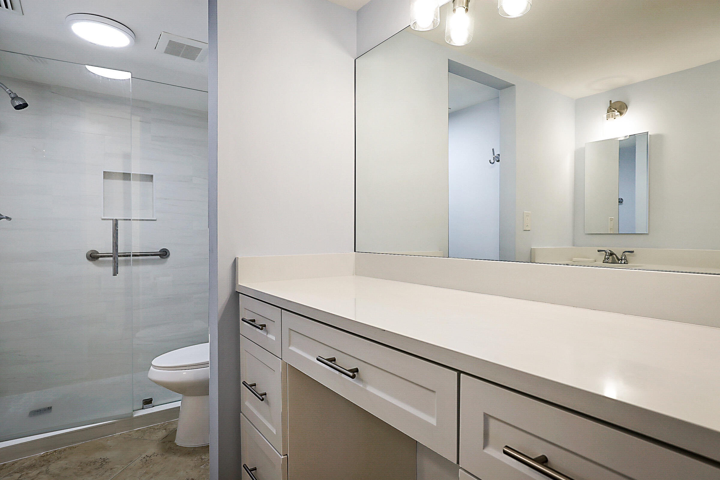 300 Intracoastal Place, Unit 404 Jupiter, FL 33469 - Photo 25 of 43 300 Intracoastal Place Apt 404-21