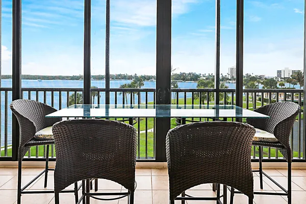 $599,000 | 300 Intracoastal Place, Unit 404, Jupiter, FL 33469