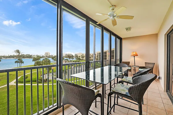 $599,000 | 300 Intracoastal Place, Unit 404, Jupiter, FL 33469