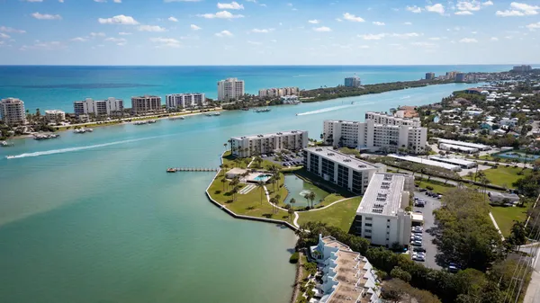 $599,000 | 300 Intracoastal Place, Unit 404, Jupiter, FL 33469