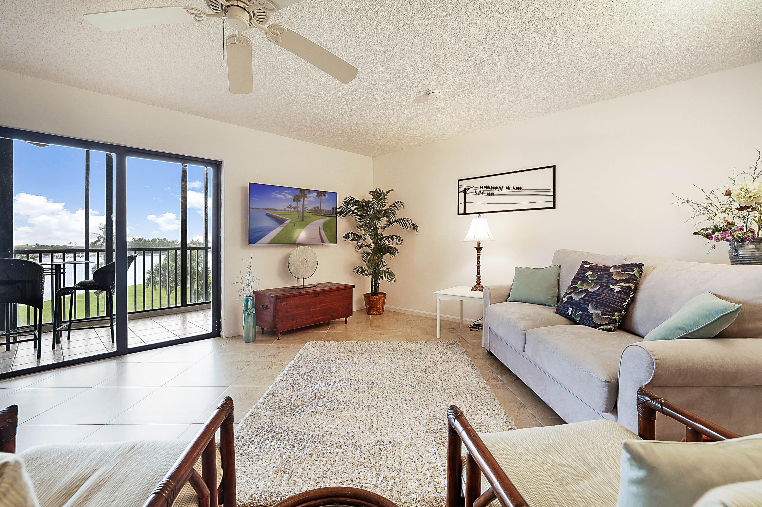 300 Intracoastal Place, Unit 404 Jupiter, FL 33469 - Photo 6 of 41 300 Intracoastal Place Apt 404-6