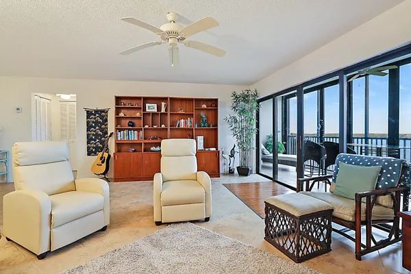 $599,000 | 300 Intracoastal Place, Unit 404, Jupiter, FL 33469