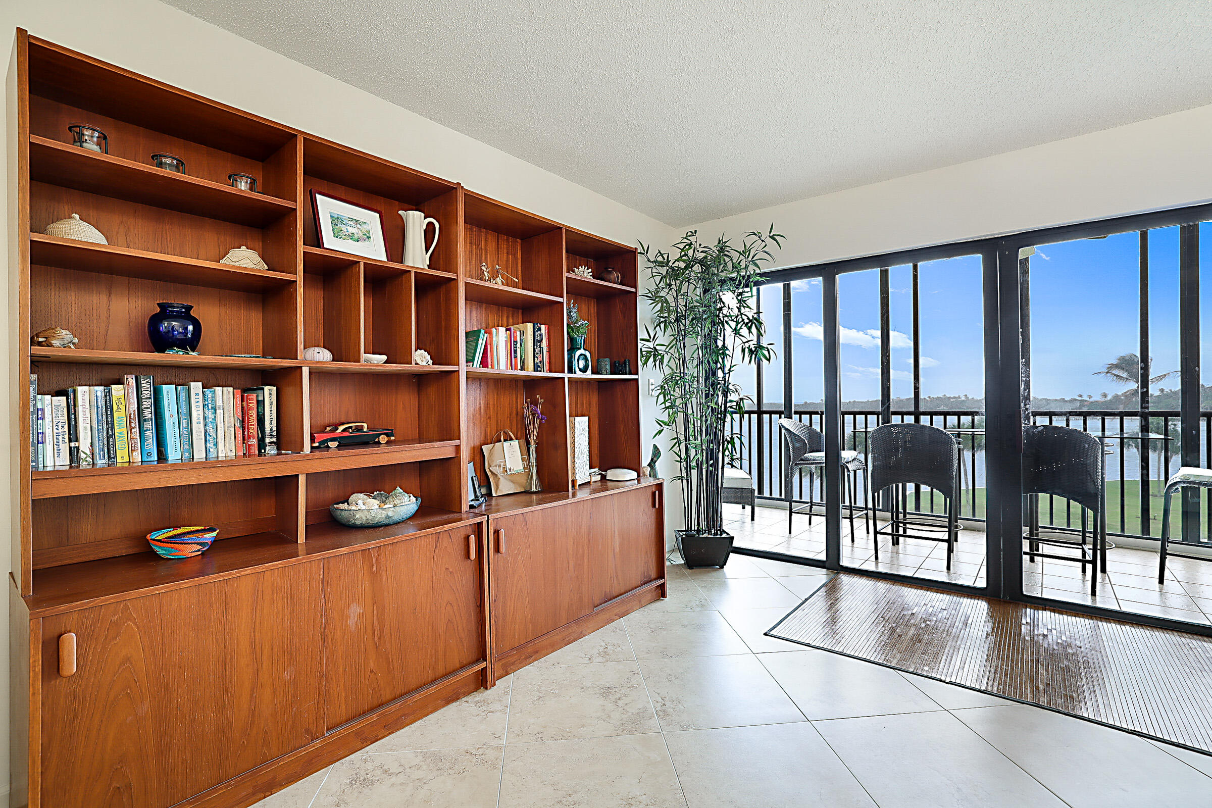 300 Intracoastal Place, Unit 404 Jupiter, FL 33469 - Photo 10 of 43 300 Intracoastal Place Apt 404-6