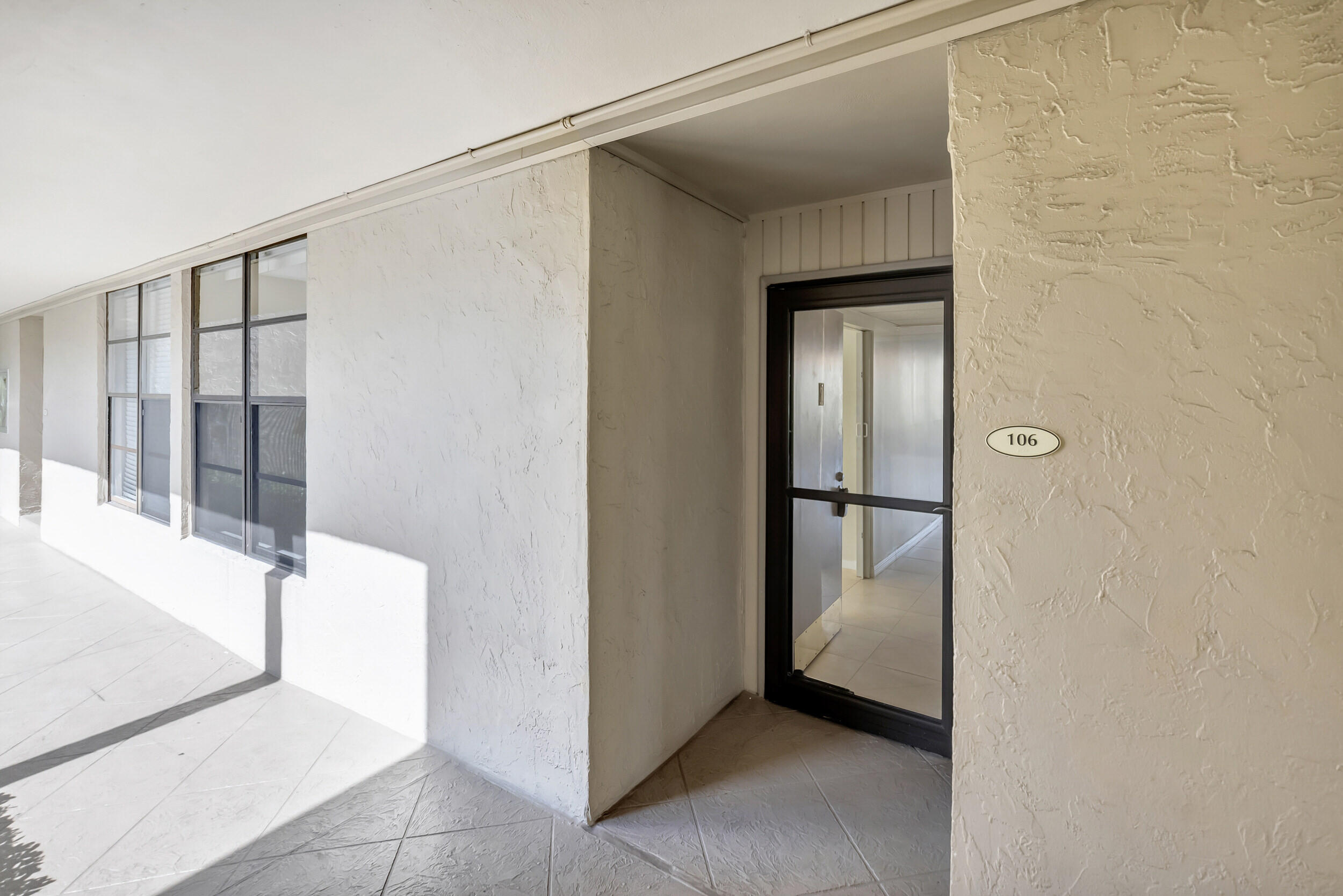 6 Royal Palm Way, Unit 106 Boca Raton, FL 33432 - Photo 6 of 57 #106