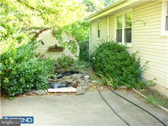1619 Bridgeboro Road Edgewater Park, NJ 08010 - Photo 10 of 12