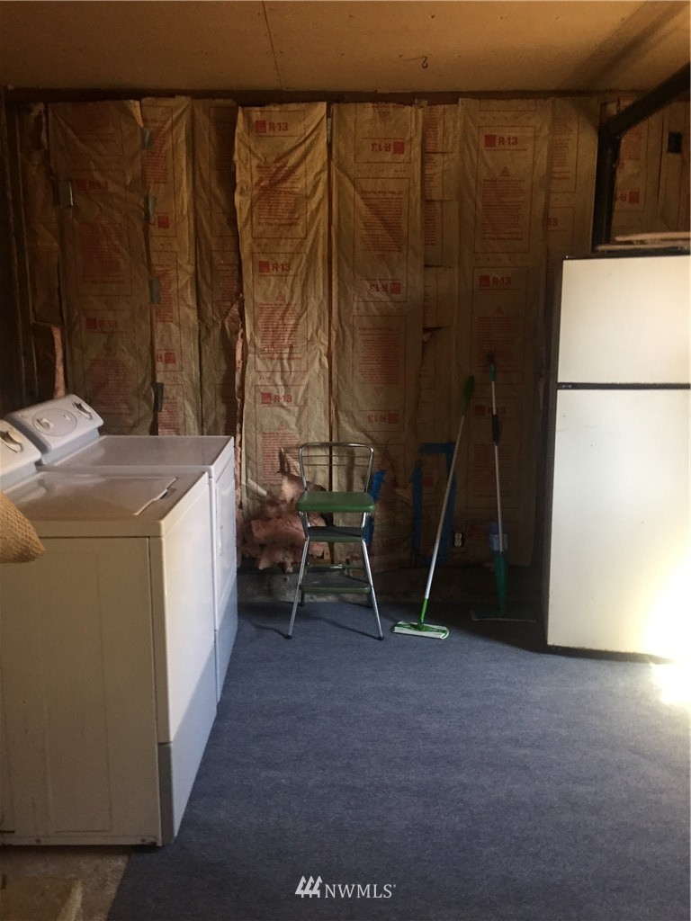 17 Risk Road Cathlamet, WA 98612 - Photo 11 of 16 Gallery Image 11
