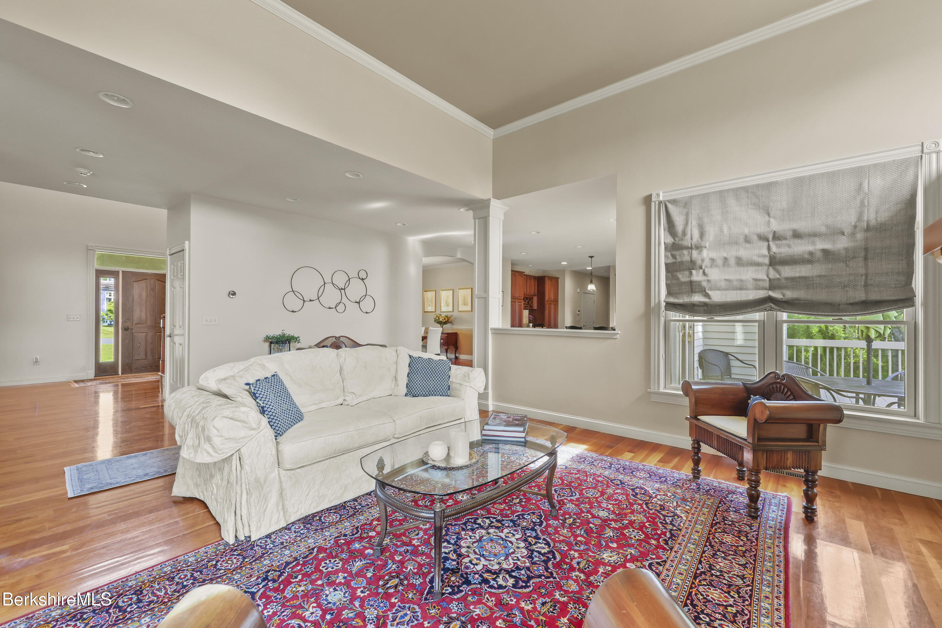 35 Meadow Ridge Drive Pittsfield, MA 01201 - Photo 13 of 81 Living Room