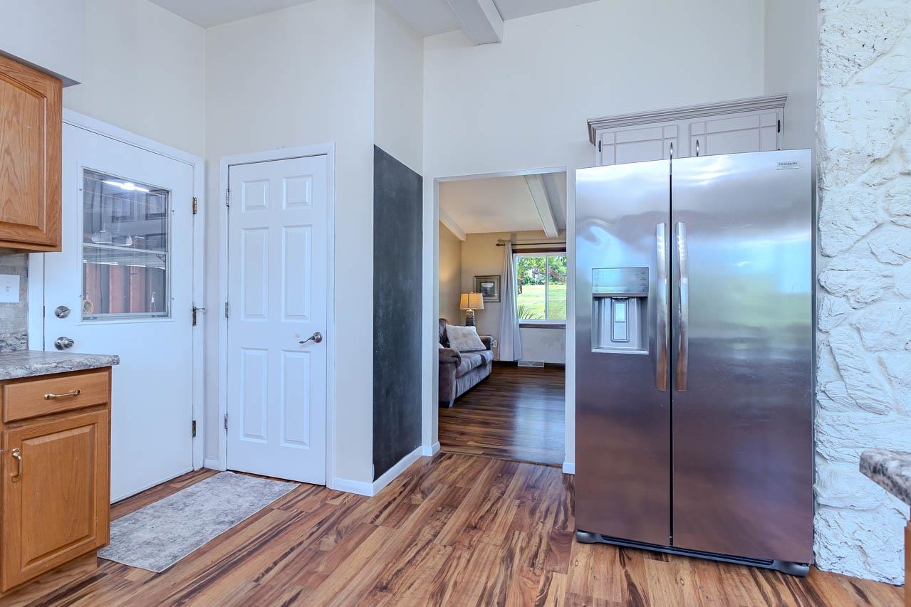 1410 Woodlawn Road Wausau, WI 54403 - Photo 9 of 44