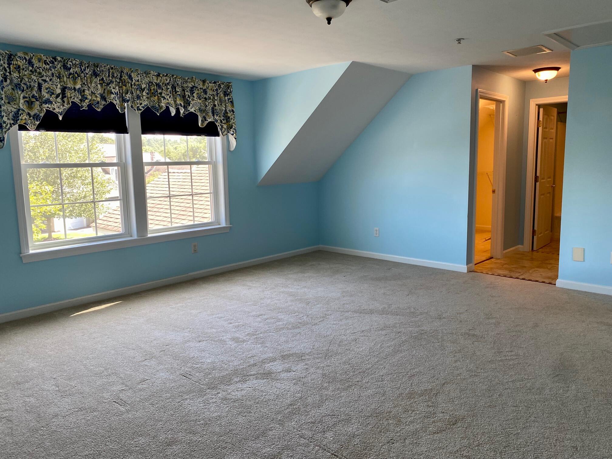 8 Ridgefield Drive, Unit 10 Gorham, ME 04038 - Photo 31 of 47 IMG_7922