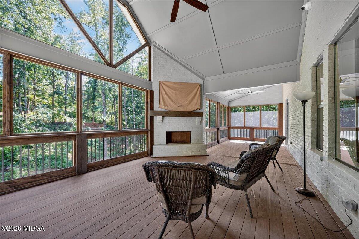 105 Fox Court Forsyth, GA 31029 - Photo 18 of 38 22