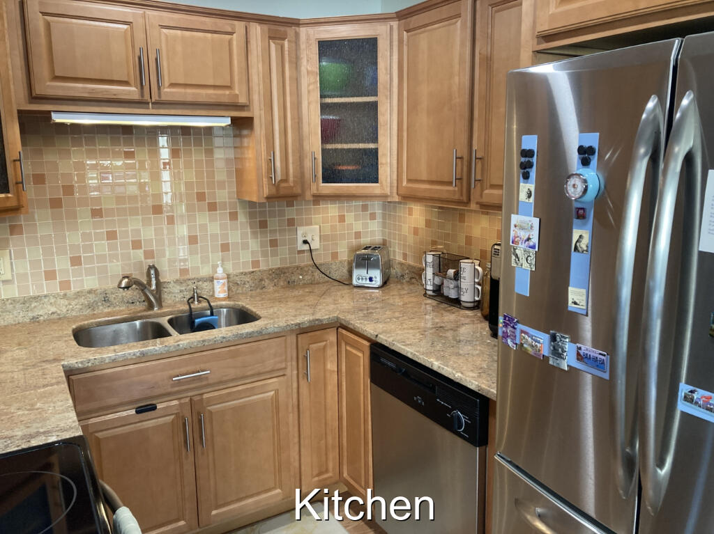 112 Franklin Street, Unit D5 Bangor, ME 04401 - Photo 12 of 25 11