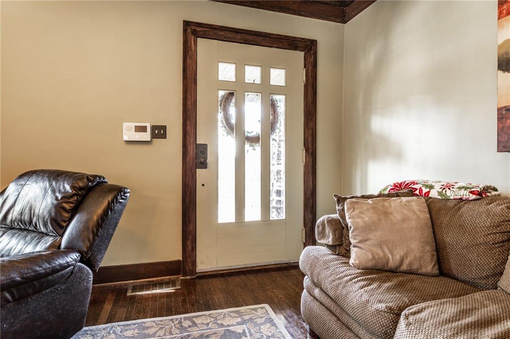 3725 Ruckle Street Indianapolis, IN 46205 - Photo 7 of 37 Gallery Image 7