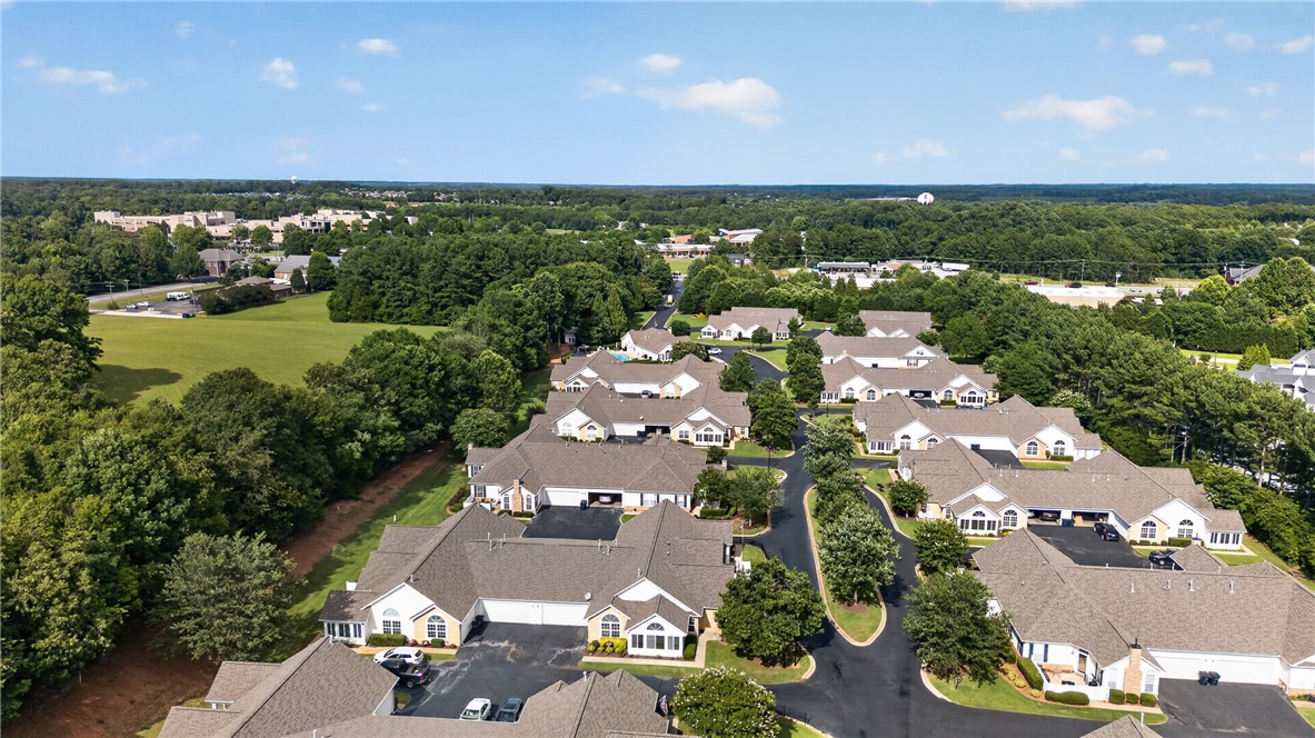 134 Life Style Lane Anderson, SC 29621 - Photo 37 of 44 An aerial perspective showcases a well-maintained residential community nestled amidst verdant landscaping.