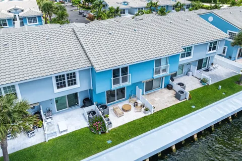 $1,150,000 | 900 Jeffery Street, Boca Raton, FL 33487