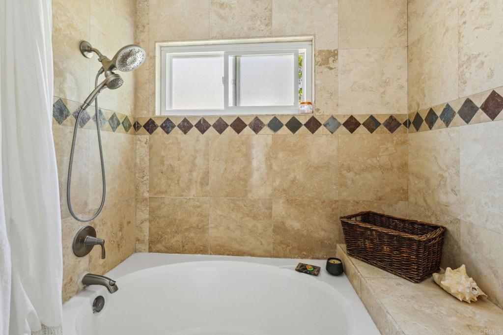 1896 Timber Trail Vista, CA 92081 - Photo 42 of 65