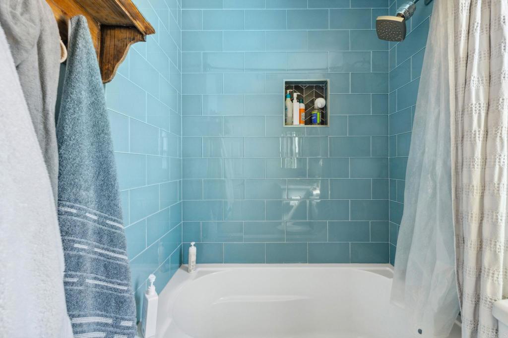 1896 Timber Trail Vista, CA 92081 - Photo 51 of 65