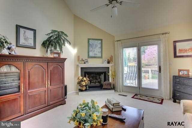 250 Greenleaf Road York, PA 17406 - Photo 5 of 32 Gallery Image 5