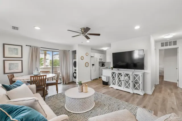 $335,000 | 64 Cross Creek Road, Unit 28D, Miramar Beach, FL 32550