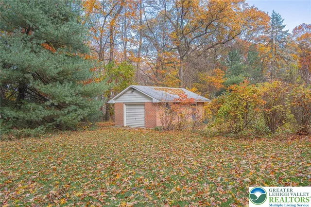 $395,000 | 258 Kohlers Hill Road, Kutztown, PA 19530