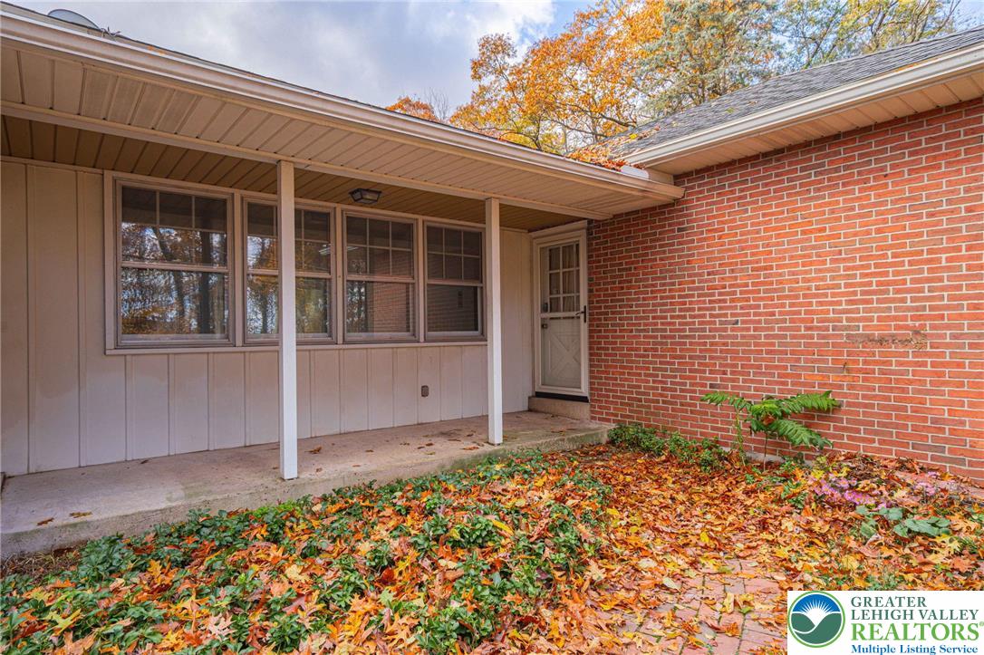 258 Kohlers Hill Road Kutztown, PA 19530 - Photo 9 of 60