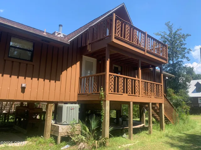 $298,900 | 13537 Missy Lane, Clarksville, FL 32430