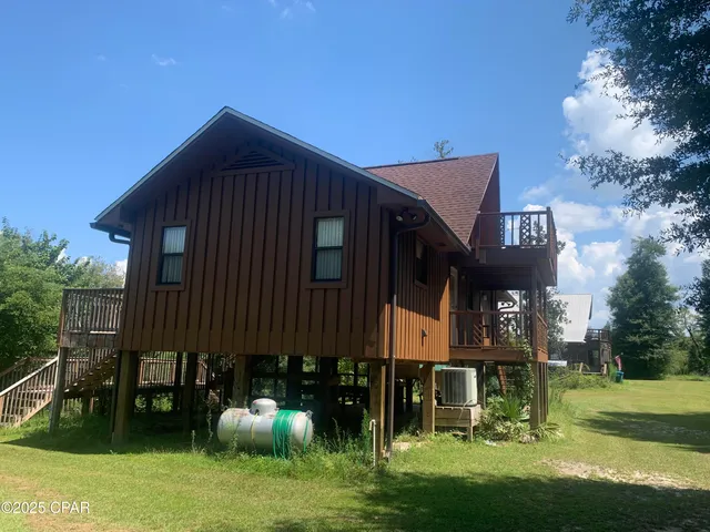 $298,900 | 13537 Missy Lane, Clarksville, FL 32430