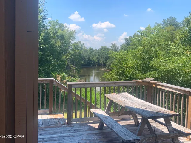 $298,900 | 13537 Missy Lane, Clarksville, FL 32430