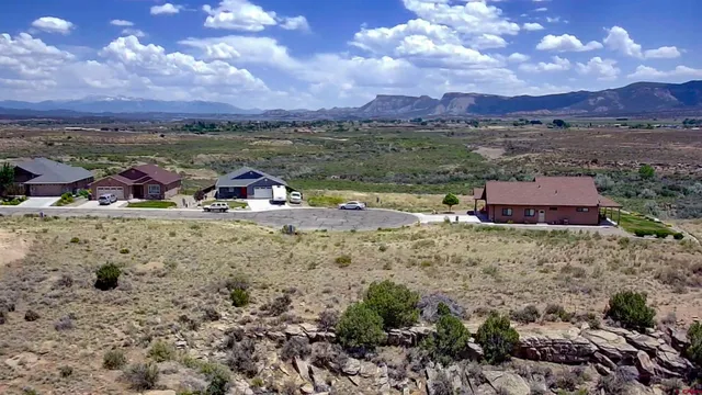 a view of outdoor space with mountain view