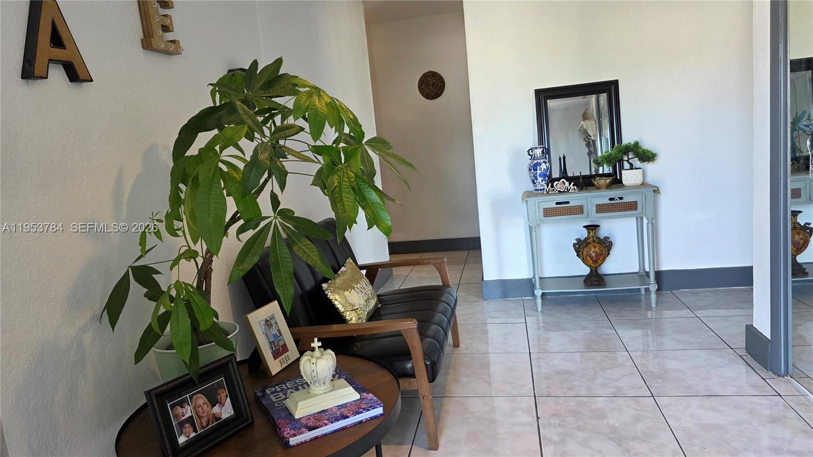 12320 Southwest 39th Street Miami, FL 33175 - Photo 19 of 41