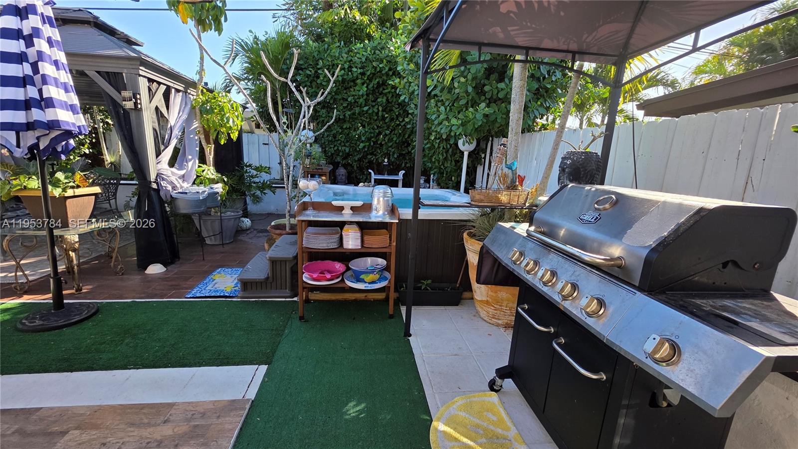 12320 Southwest 39th Street Miami, FL 33175 - Photo 35 of 41